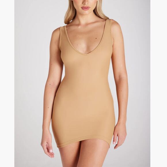 Nadine Merabi Curved Slip Dress NEW Straight Light Nude Stretch Mini NWT Large L - Picture 1 of 7